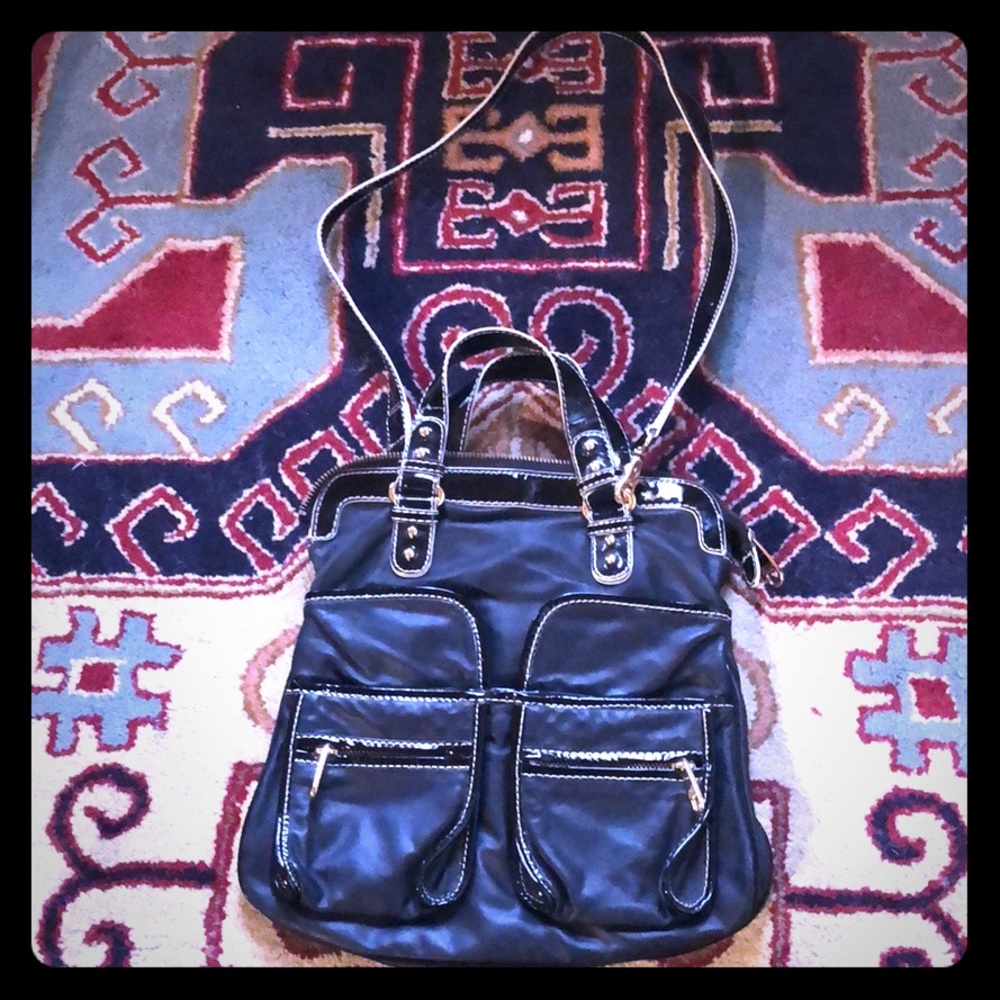 Cross body leather bag